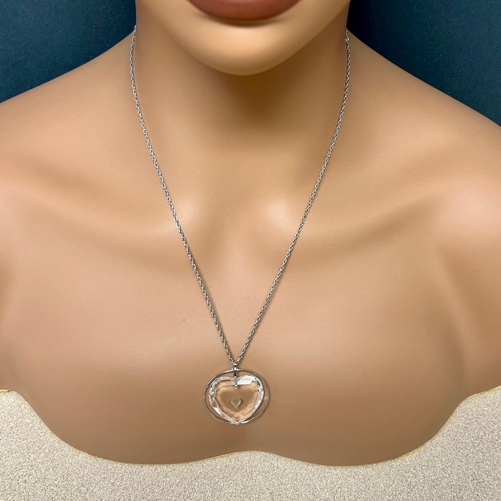 Sparkling Crystal Glass Floating Heart Pendant Necklace